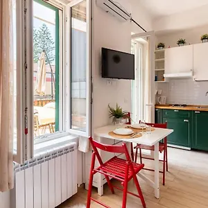  Appartamento Thekeystudio, Viva Italia Con Giardino, In 2 Minuto Dal Mare Italia